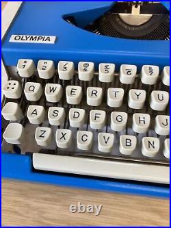 Rare Blue Vintage/Retro Olympia Traveller Deluxe Typewriter Made in W Germany