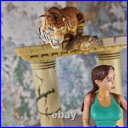 Retro 90s Tomb Raider 2 collectable Display Figure Lara Croft Model Ps1