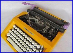 Retro chic! Olivetti Lettera 40 typewriter yellowithpurple 70s