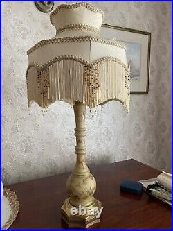 Retro pair of tables lamp