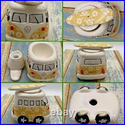 Set of four collectible ceramic vintage vehicles/ dishes/ spice pots