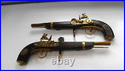 Vintage Retro 1960/70s Pair Of Brass & Wood Flintlock Muskets Wall Mounted