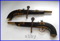 Vintage Retro 1960/70s Pair Of Brass & Wood Flintlock Muskets Wall Mounted