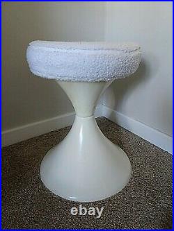 Vintage Retro 1970s White Fiberglass & Faux Sheep Fleece Padded Tam Tam Stool