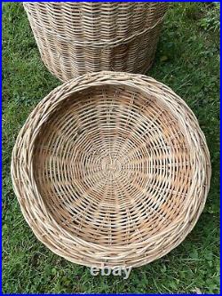 Vintage Retro Wicker Round Basket or Laundry Basket with Lid ca 19 70/80's