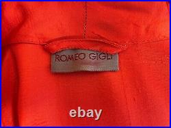 Vintage Romeo Gigli 100% Silk Blazer from the Fall 1994 Collection (US 6, IT 42)