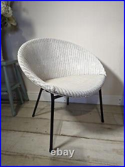 Vintage Satalight Sputnik Retro MCM Chair With Splaye Legs