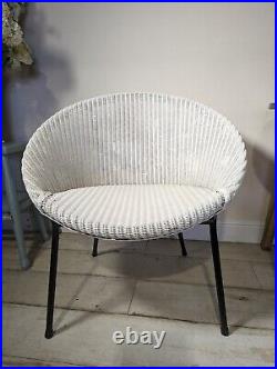 Vintage Satalight Sputnik Retro MCM Chair With Splaye Legs