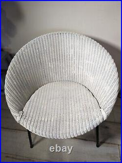 Vintage Satalight Sputnik Retro MCM Chair With Splaye Legs