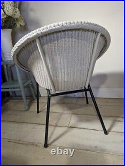 Vintage Satalight Sputnik Retro MCM Chair With Splaye Legs