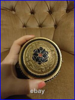 Vintage collectible Anastasia 1997 San Francisco music box company rare